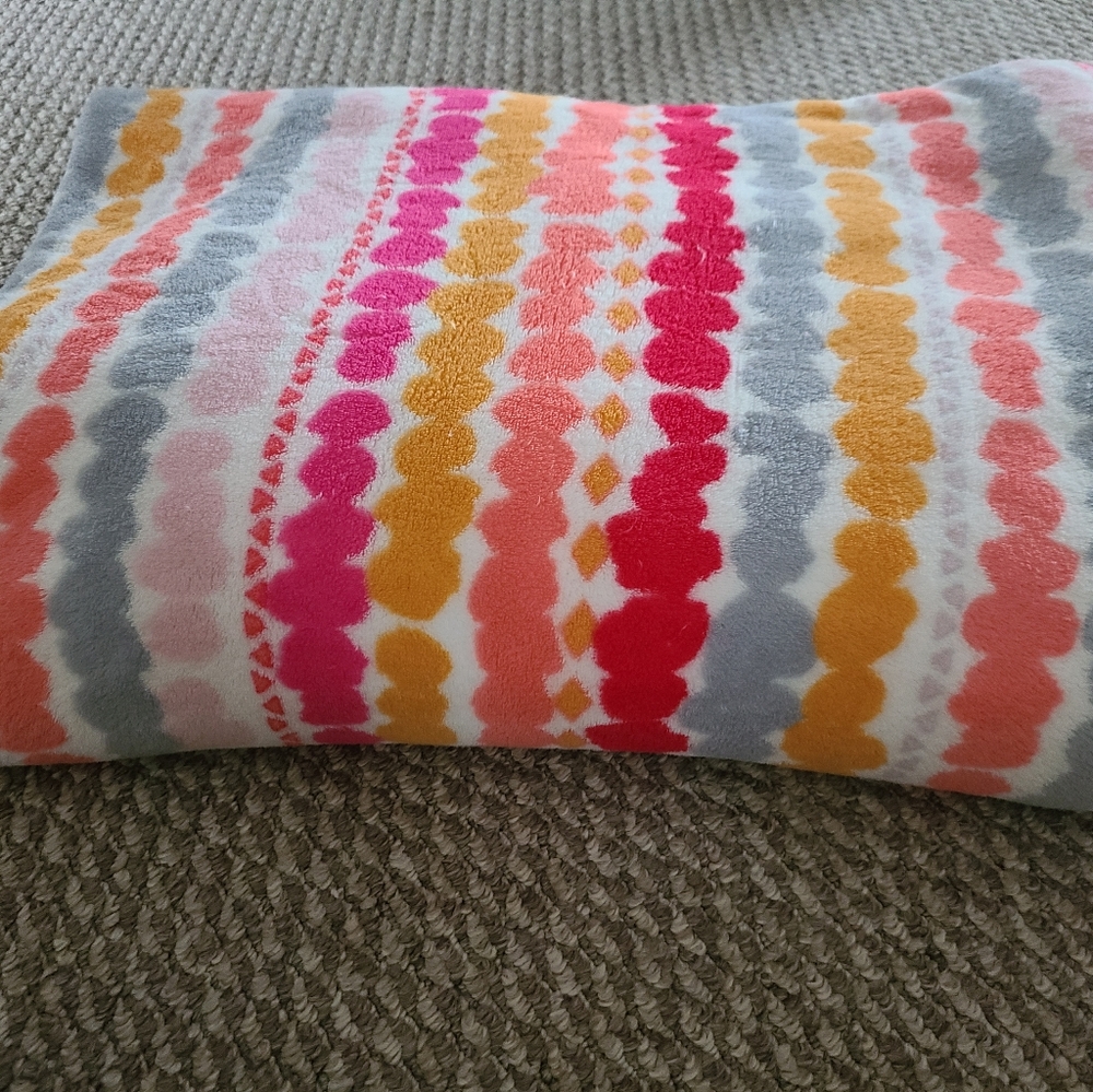 Vera bradley twin/xl fleece confetti stripe blanket